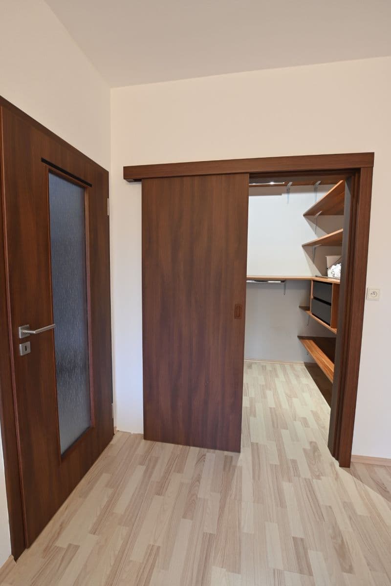 Pronájem bytu 2+kk 51 m², Žitná, Plzeň, Plzeňský kraj Pronájem bytu 2+kk 51 m², Žitná, Plzeň, Plzeňský kraj