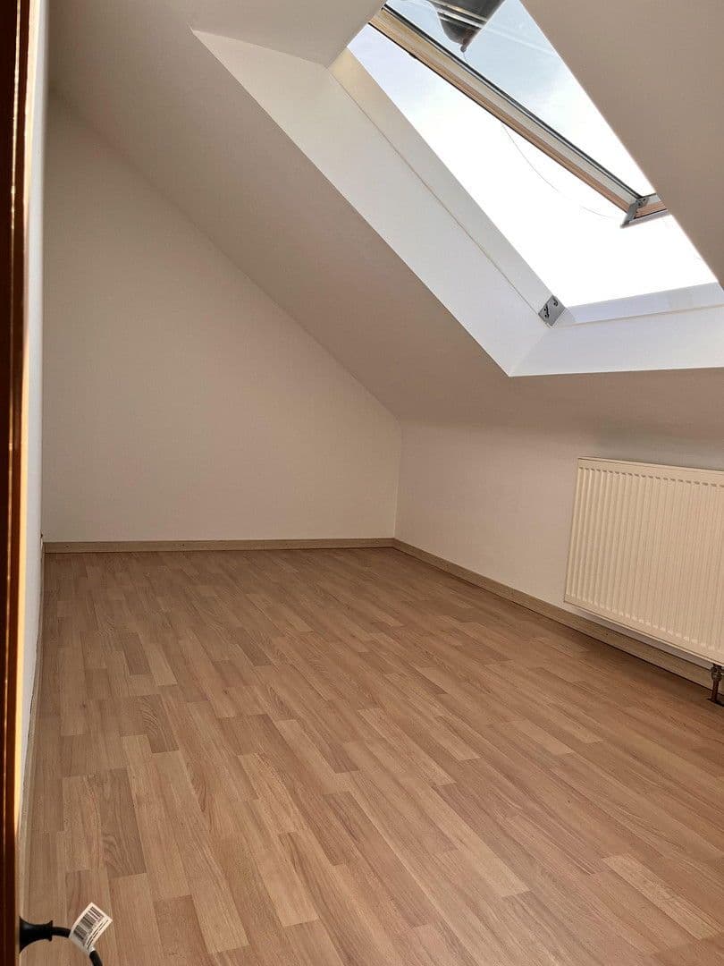 Pronájem bytu 2+kk 71 m², Römerberg, Porýní-Falc Pronájem bytu 2+kk 71 m², Römerberg, Porýní-Falc