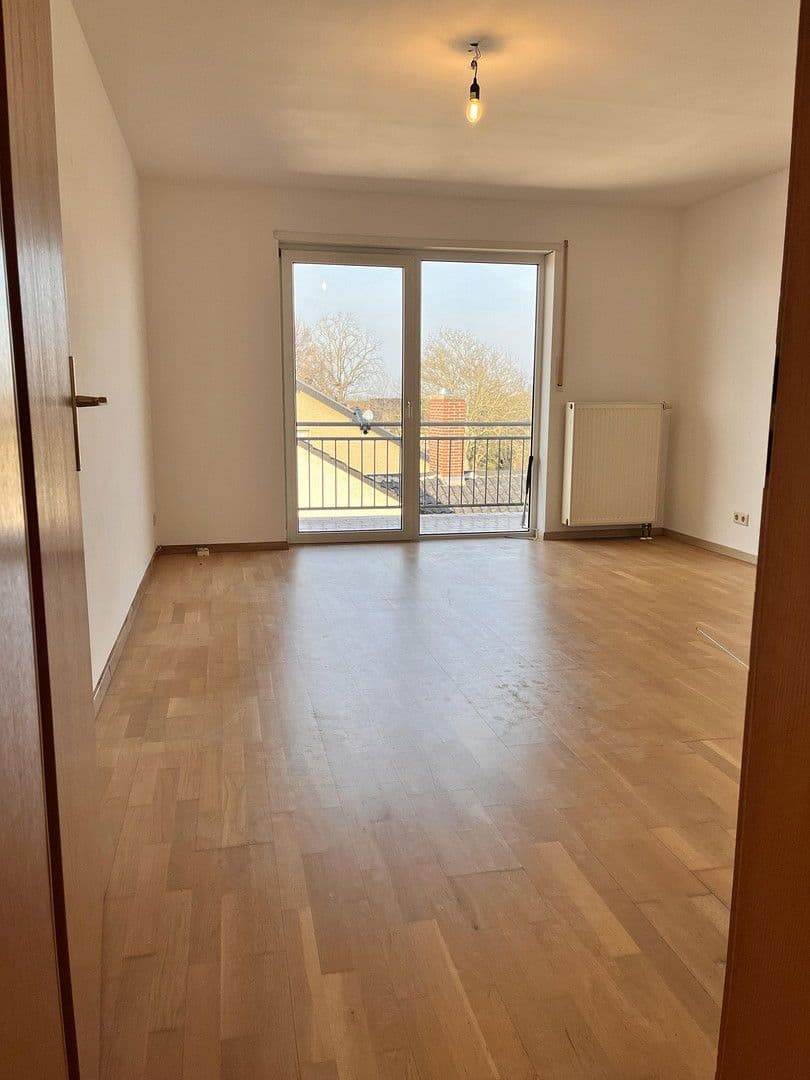 Pronájem bytu 2+kk 71 m², Römerberg, Porýní-Falc Pronájem bytu 2+kk 71 m², Römerberg, Porýní-Falc