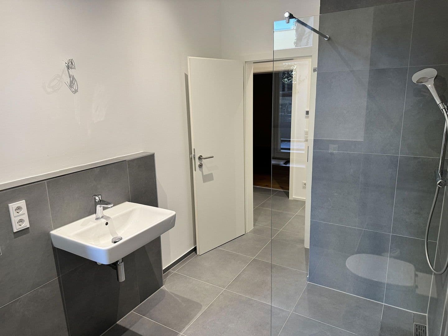 Pronájem bytu 3+1 69 m², Krafftstr. 1, Offenbach, Hessen Pronájem bytu 3+1 69 m², Krafftstr. 1, Offenbach, Hessen