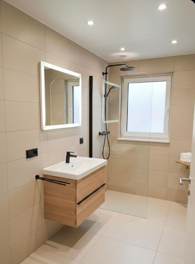 Prodej bytu 2+1 55 m², Schillerstraße, Schwäbisch Gmünd, Bádensko-Württembersko Prodej bytu 2+1 55 m², Schillerstraße, Schwäbisch Gmünd, Bádensko-Württembersko