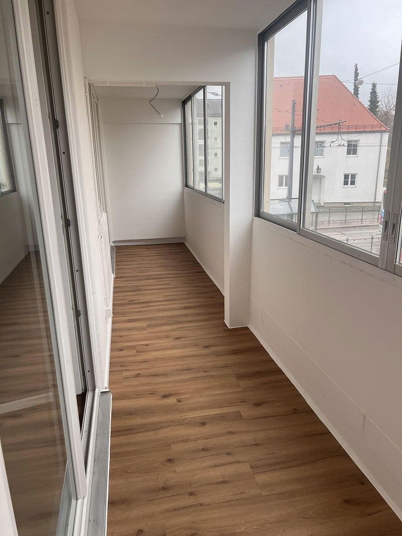 Pronájem bytu 3+1 71 m², Kaltenhoferstr. 2, Augsburg, Bavorsko Pronájem bytu 3+1 71 m², Kaltenhoferstr. 2, Augsburg, Bavorsko