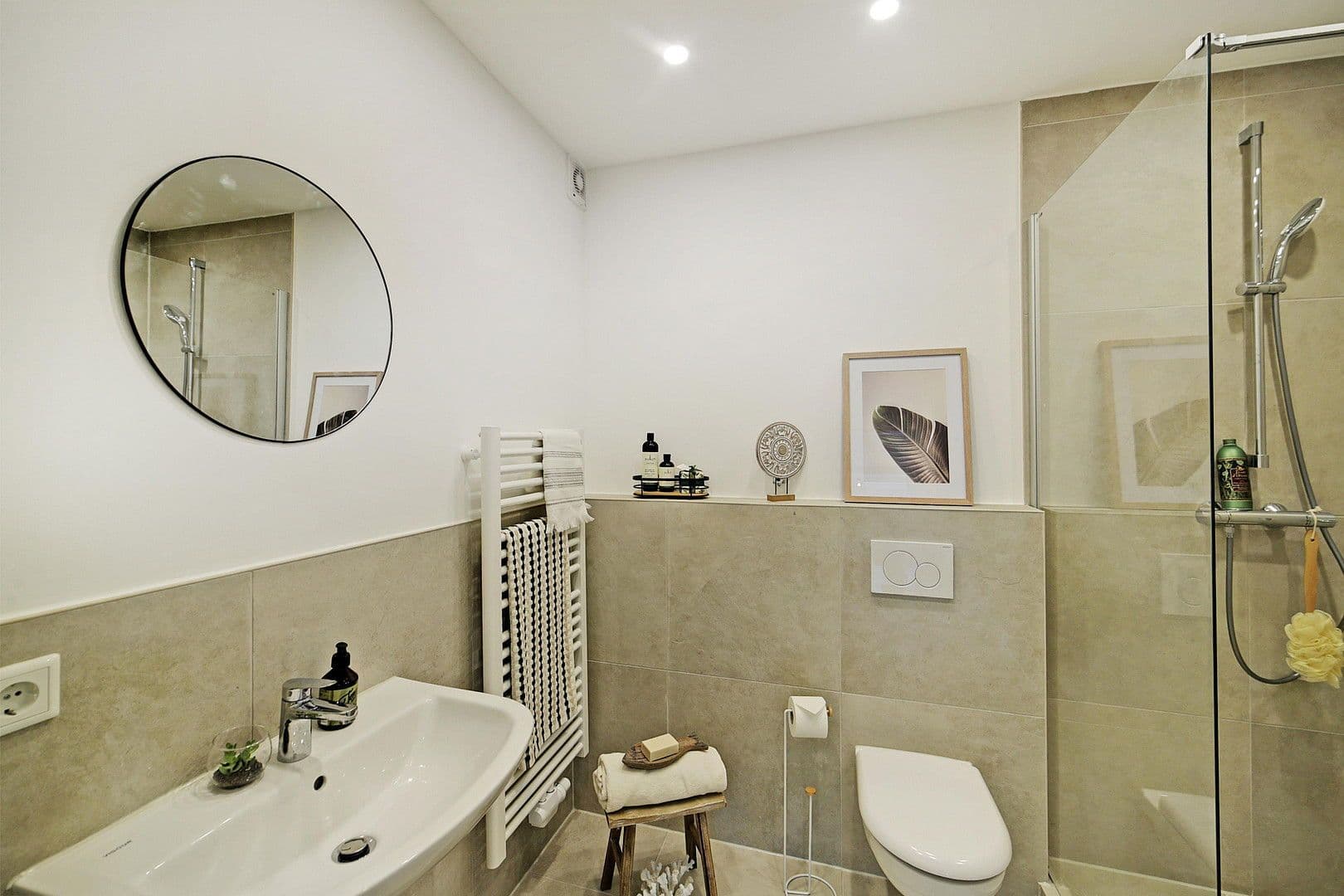 Pronájem bytu 3+1 71 m², Kaltenhoferstr. 2, Augsburg, Bavorsko Pronájem bytu 3+1 71 m², Kaltenhoferstr. 2, Augsburg, Bavorsko