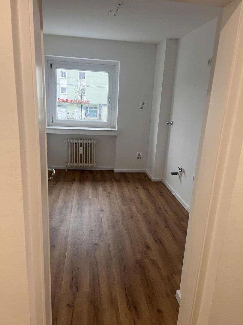 Pronájem bytu 3+1 71 m², Kaltenhoferstr. 2, Augsburg, Bavorsko Pronájem bytu 3+1 71 m², Kaltenhoferstr. 2, Augsburg, Bavorsko