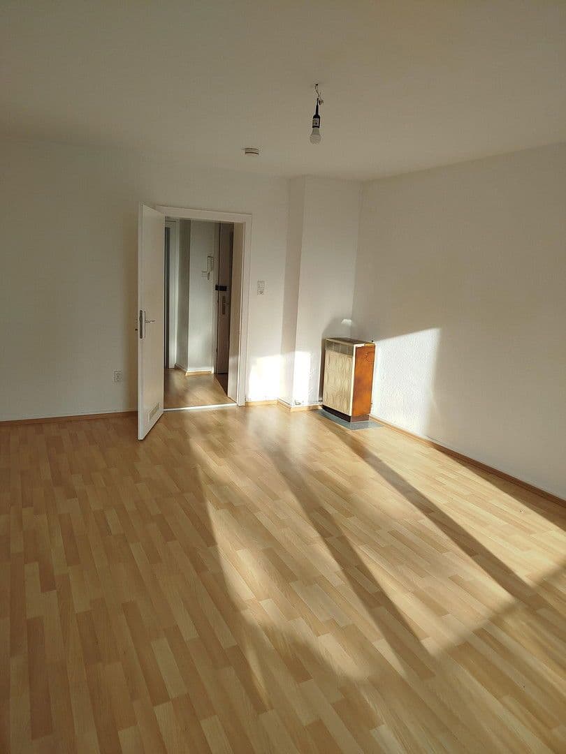 Pronájem bytu 1+1 40 m², Kassel, Hessen Pronájem bytu 1+1 40 m², Kassel, Hessen