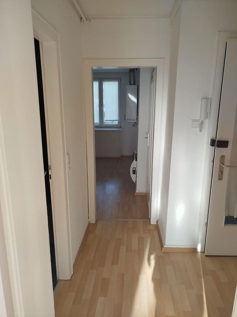 Pronájem bytu 1+1 40 m², Kassel, Hessen Pronájem bytu 1+1 40 m², Kassel, Hessen