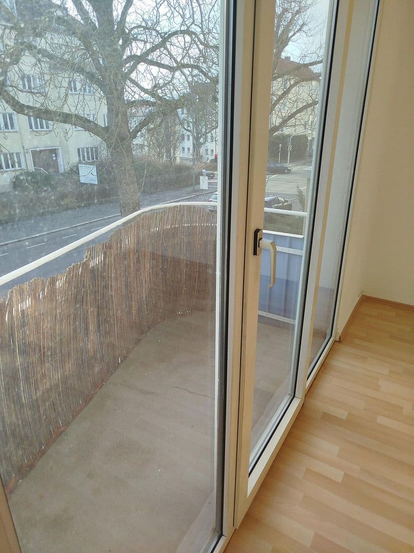 Pronájem bytu 1+1 40 m², Kassel, Hessen Pronájem bytu 1+1 40 m², Kassel, Hessen