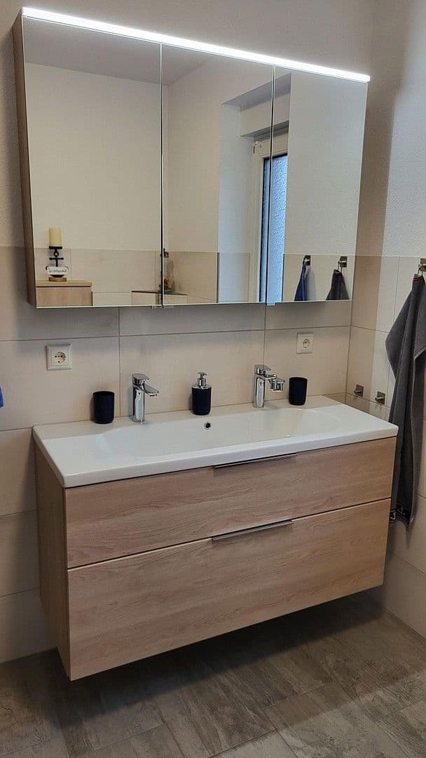 Prodej domu 152 m², pozemek 769 m², Jördenstorf, Mecklenburg-Vorpommern Prodej domu 152 m², pozemek 769 m², Jördenstorf, Mecklenburg-Vorpommern