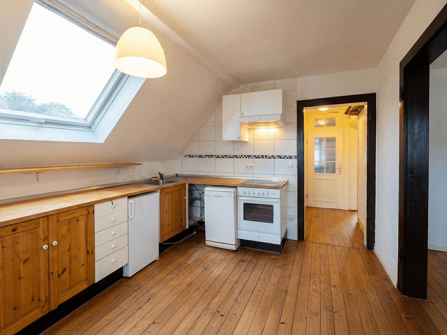 Pronájem bytu 2+1 40 m², Leverkusen, Severní Porýní-Vestfálsko Pronájem bytu 2+1 40 m², Leverkusen, Severní Porýní-Vestfálsko