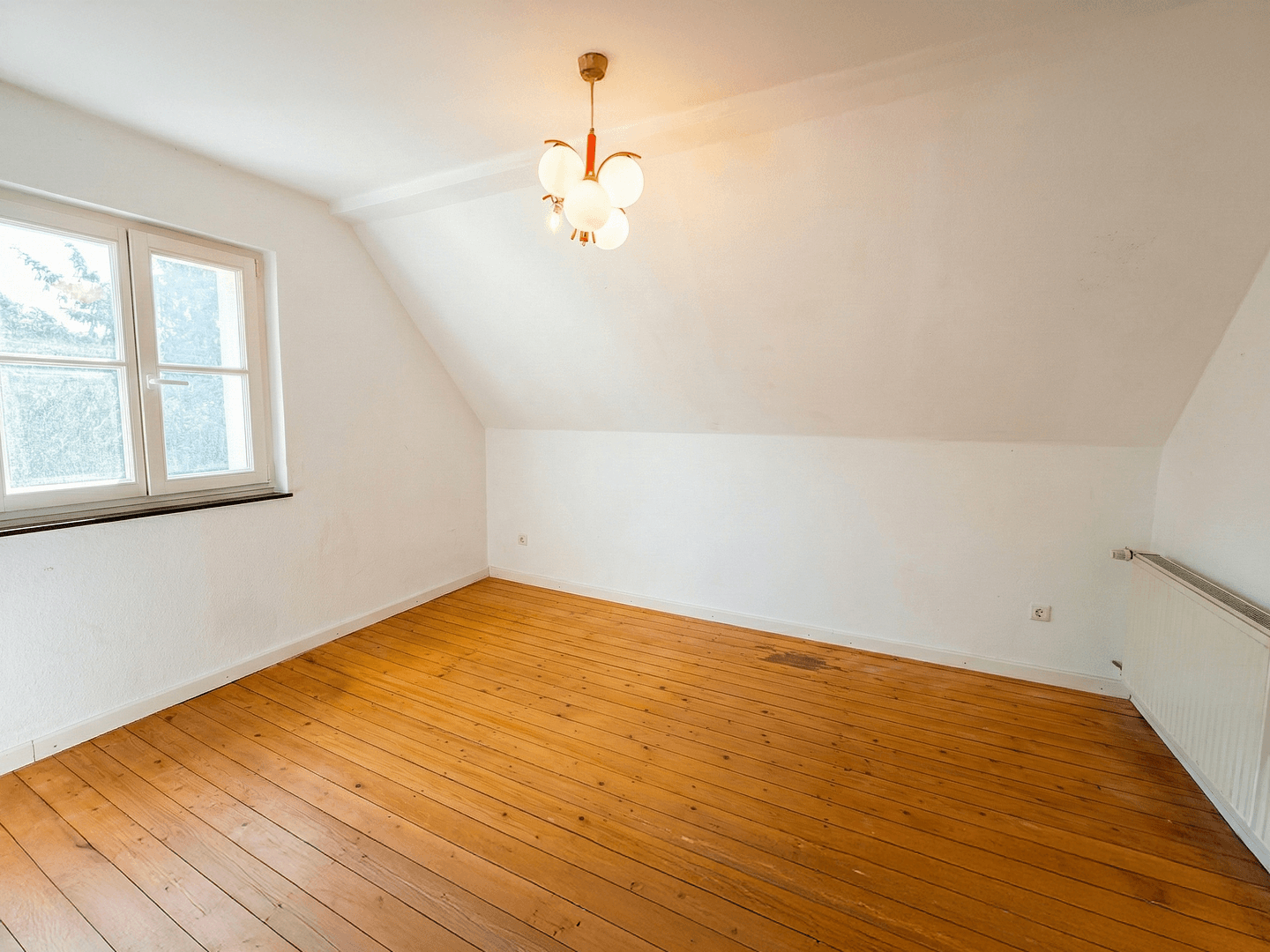 Pronájem bytu 2+1 40 m², Leverkusen, Severní Porýní-Vestfálsko Pronájem bytu 2+1 40 m², Leverkusen, Severní Porýní-Vestfálsko