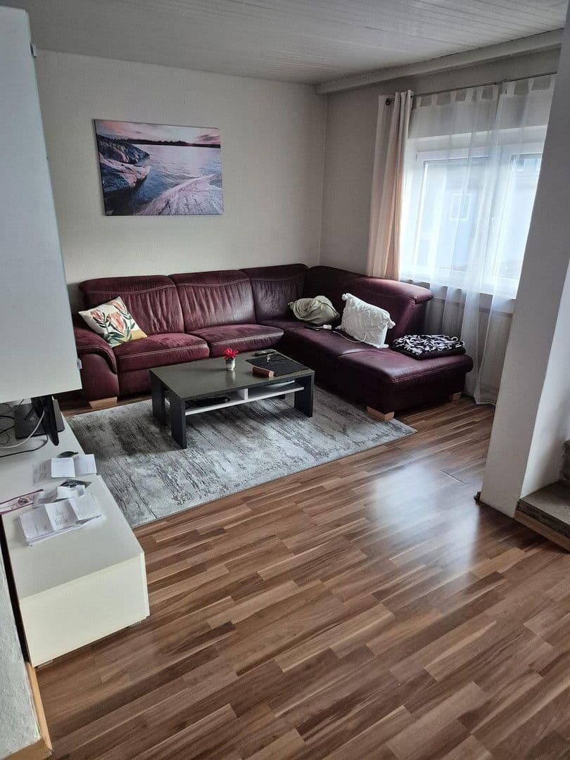 Pronájem bytu 4+1 102 m², Schwäbisch Gmünd, Bádensko-Württembersko Pronájem bytu 4+1 102 m², Schwäbisch Gmünd, Bádensko-Württembersko