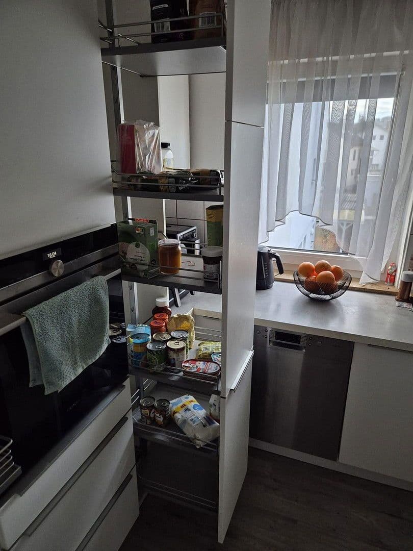 Pronájem bytu 4+1 102 m², Schwäbisch Gmünd, Bádensko-Württembersko Pronájem bytu 4+1 102 m², Schwäbisch Gmünd, Bádensko-Württembersko