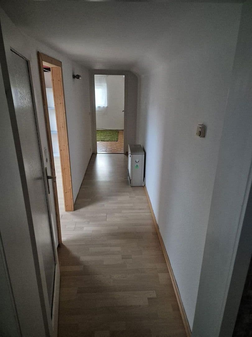 Pronájem bytu 4+1 102 m², Schwäbisch Gmünd, Bádensko-Württembersko Pronájem bytu 4+1 102 m², Schwäbisch Gmünd, Bádensko-Württembersko