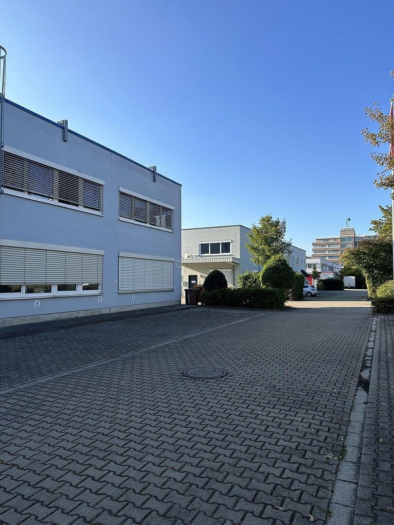 Pronájem kanceláře 270 m², Affingerstr. 12-14, Augsburg, Bavorsko Pronájem kanceláře 270 m², Affingerstr. 12-14, Augsburg, Bavorsko
