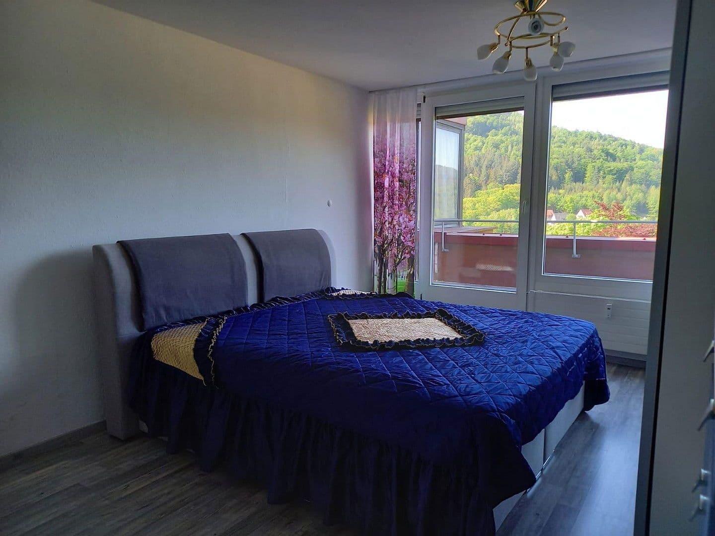 Prodej bytu 3+kk 120 m², Oswald-Zobel-Straße 11, Bad Herrenalb, Bádensko-Württembersko Prodej bytu 3+kk 120 m², Oswald-Zobel-Straße 11, Bad Herrenalb, Bádensko-Württembersko