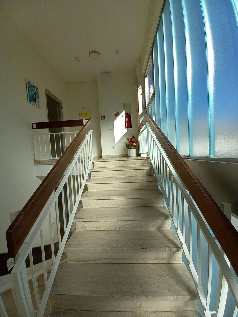 Prodej bytu 3+kk 120 m², Oswald-Zobel-Straße 11, Bad Herrenalb, Bádensko-Württembersko Prodej bytu 3+kk 120 m², Oswald-Zobel-Straße 11, Bad Herrenalb, Bádensko-Württembersko