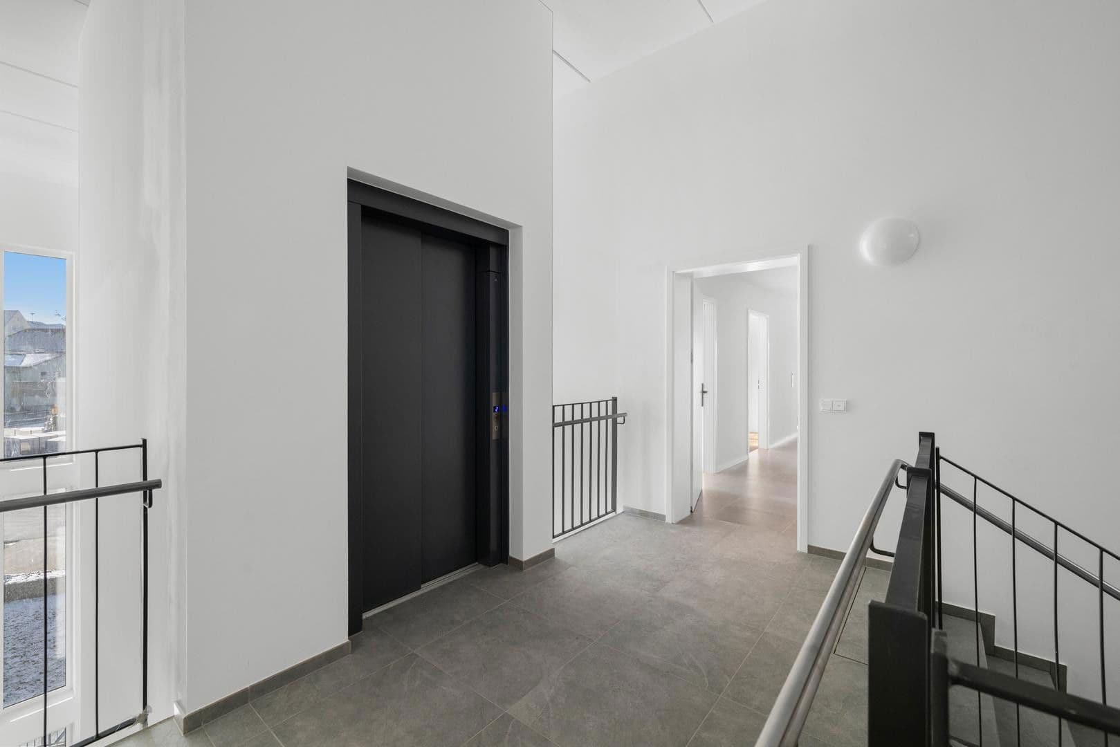 Pronájem bytu 3+1 83 m², Hauptstraße 3, Ried, Bavorsko Pronájem bytu 3+1 83 m², Hauptstraße 3, Ried, Bavorsko
