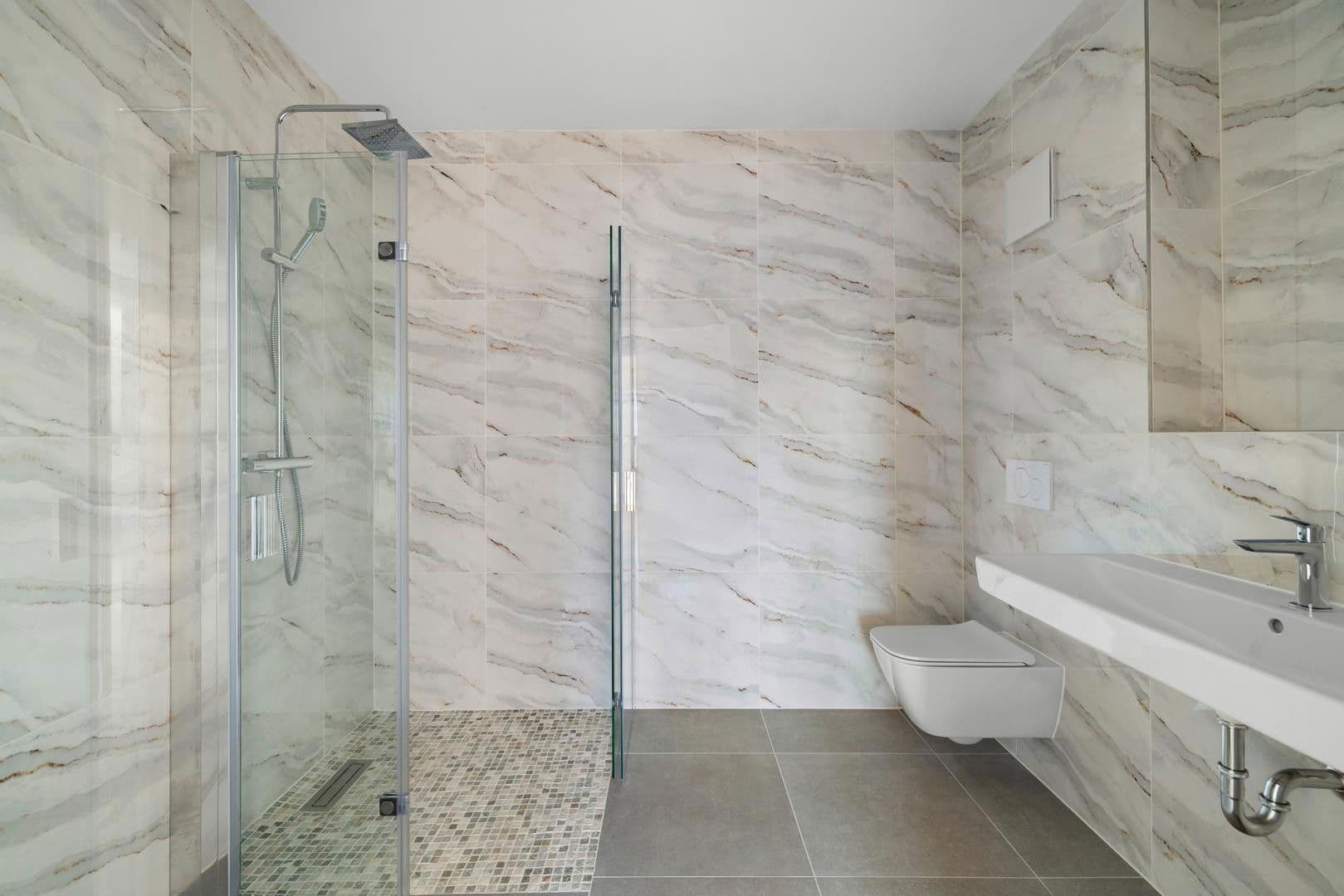 Pronájem bytu 3+1 83 m², Hauptstraße 3, Ried, Bavorsko Pronájem bytu 3+1 83 m², Hauptstraße 3, Ried, Bavorsko