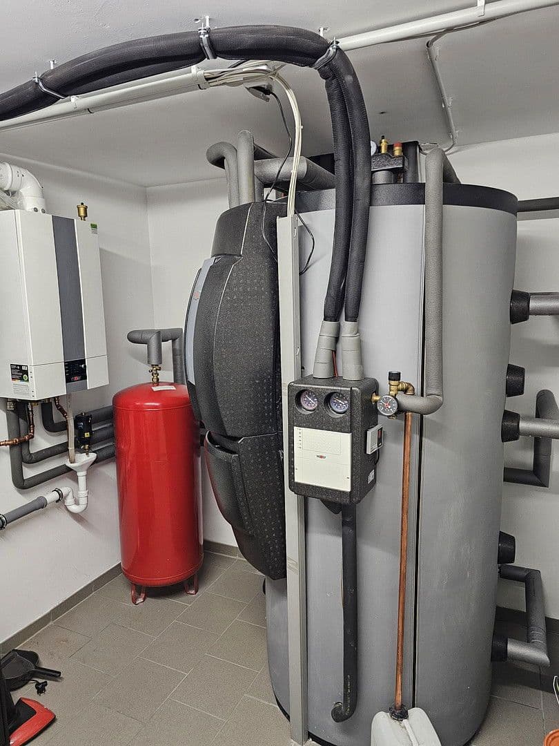 Prodej domu 178 m², pozemek 1.123 m², Hirzenhain, Hessen Prodej domu 178 m², pozemek 1.123 m², Hirzenhain, Hessen