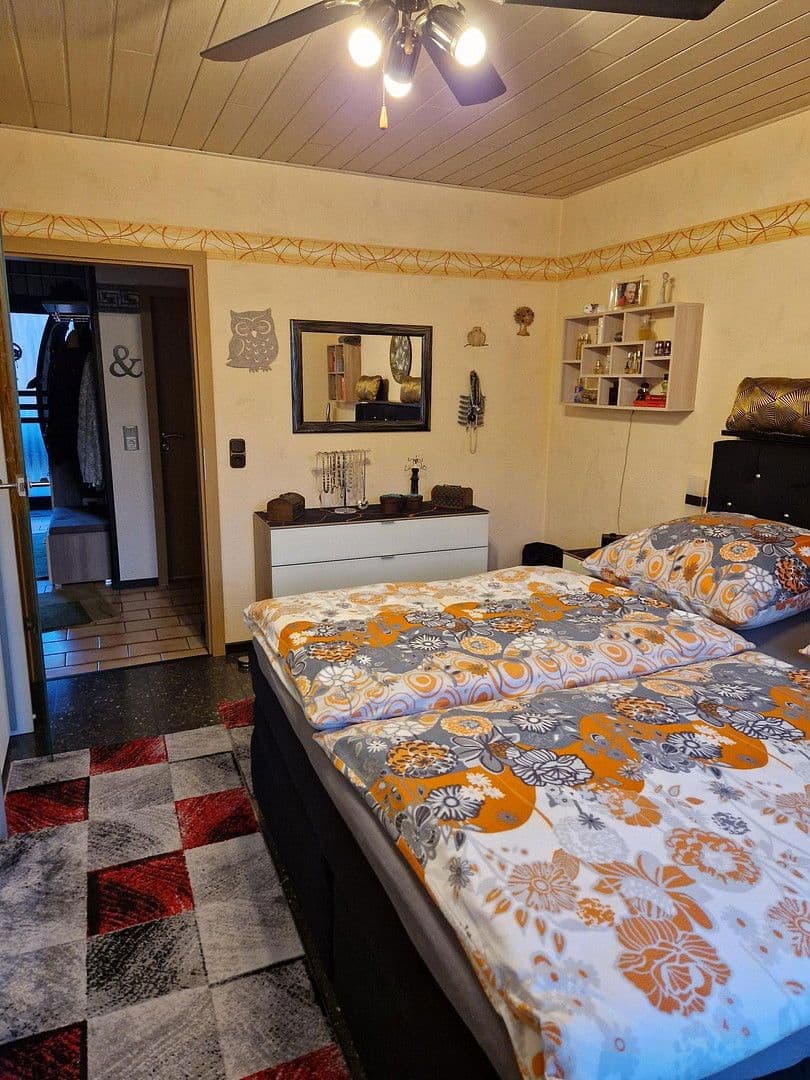 Prodej domu 133 m², pozemek 399 m², Nörvenich, Severní Porýní-Vestfálsko Prodej domu 133 m², pozemek 399 m², Nörvenich, Severní Porýní-Vestfálsko