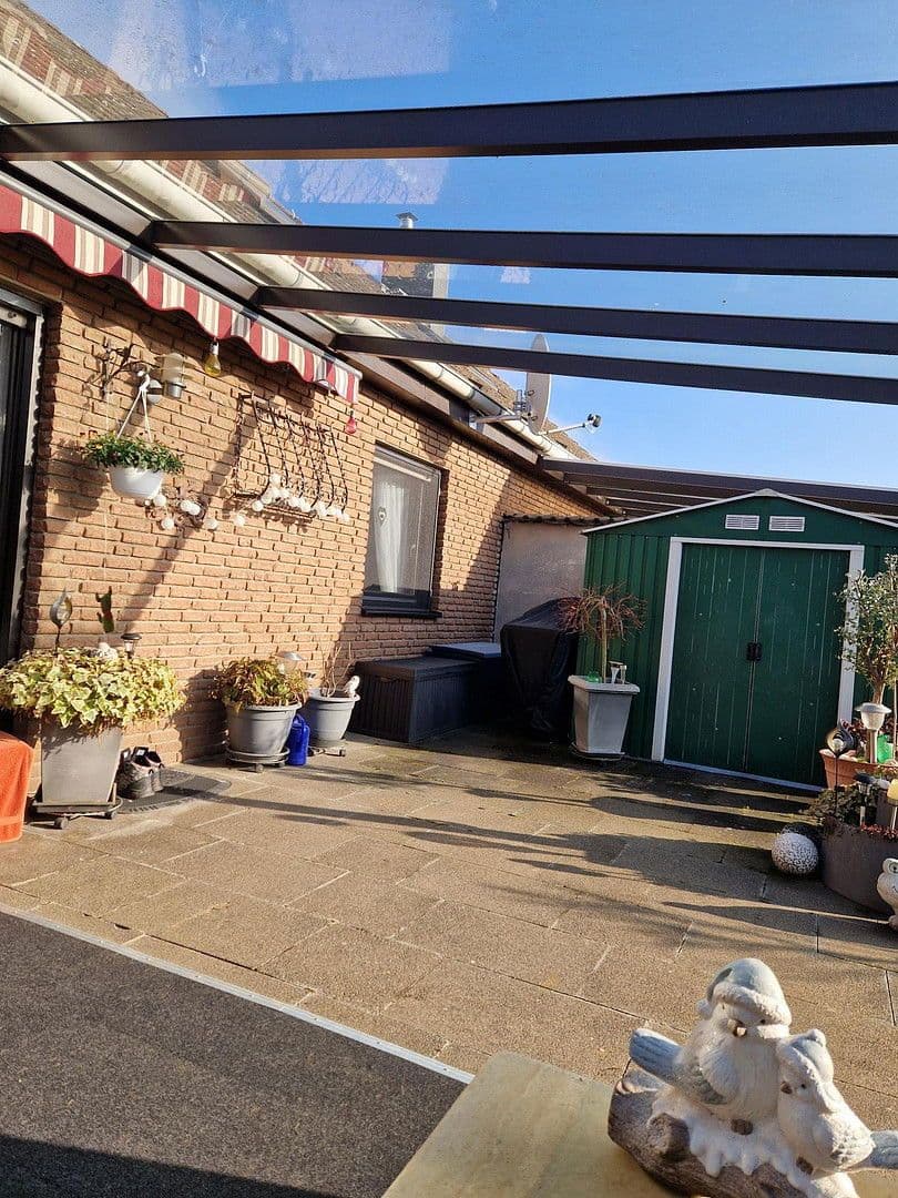 Prodej domu 133 m², pozemek 399 m², Nörvenich, Severní Porýní-Vestfálsko Prodej domu 133 m², pozemek 399 m², Nörvenich, Severní Porýní-Vestfálsko