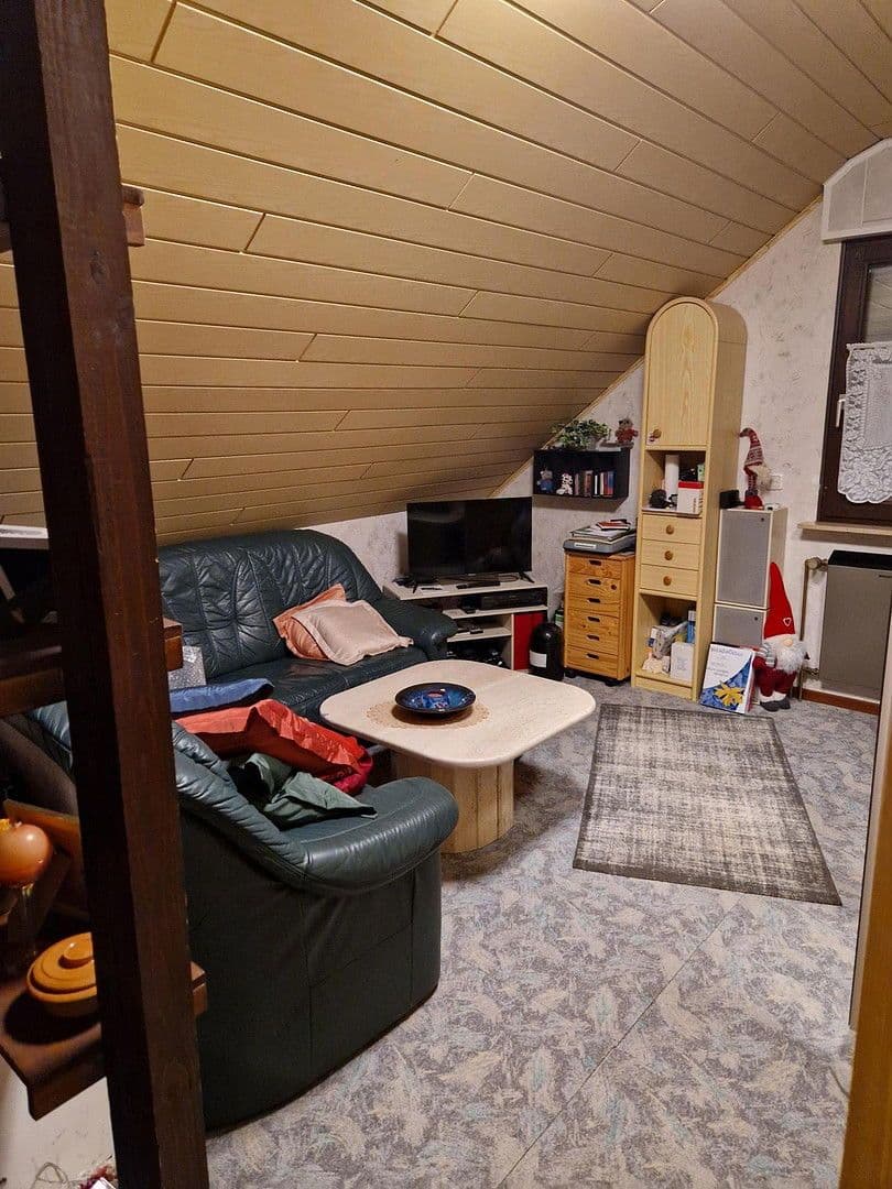 Prodej domu 133 m², pozemek 399 m², Nörvenich, Severní Porýní-Vestfálsko Prodej domu 133 m², pozemek 399 m², Nörvenich, Severní Porýní-Vestfálsko