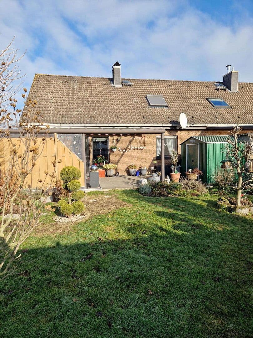 Prodej domu 133 m², pozemek 399 m², Nörvenich, Severní Porýní-Vestfálsko Prodej domu 133 m², pozemek 399 m², Nörvenich, Severní Porýní-Vestfálsko