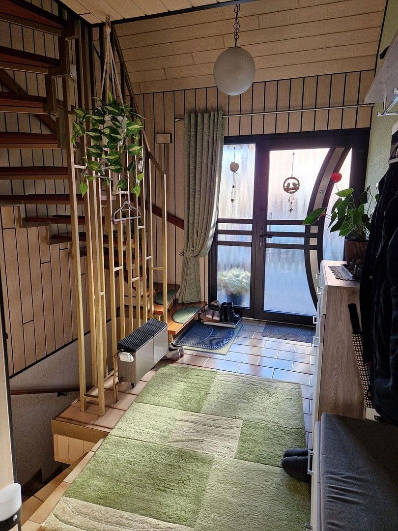 Prodej domu 133 m², pozemek 399 m², Nörvenich, Severní Porýní-Vestfálsko Prodej domu 133 m², pozemek 399 m², Nörvenich, Severní Porýní-Vestfálsko