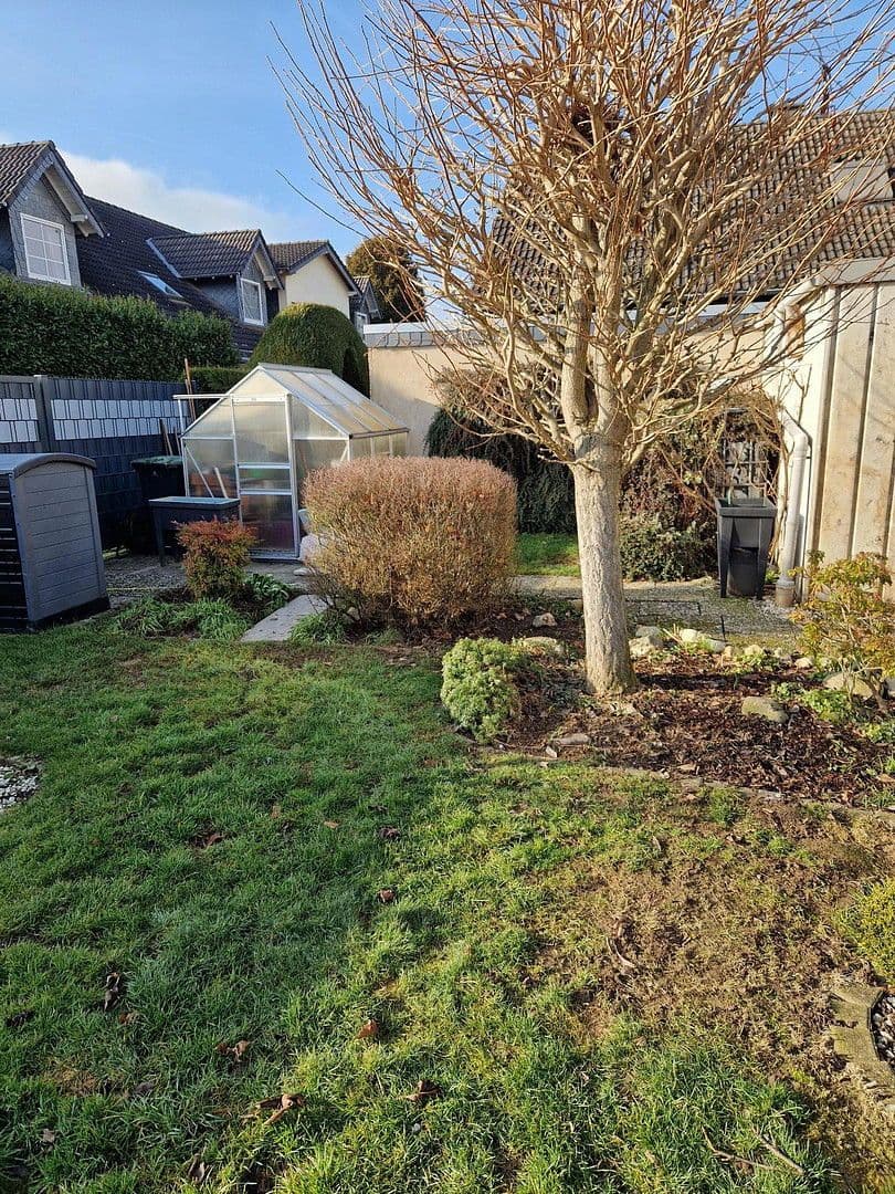 Prodej domu 133 m², pozemek 399 m², Nörvenich, Severní Porýní-Vestfálsko Prodej domu 133 m², pozemek 399 m², Nörvenich, Severní Porýní-Vestfálsko