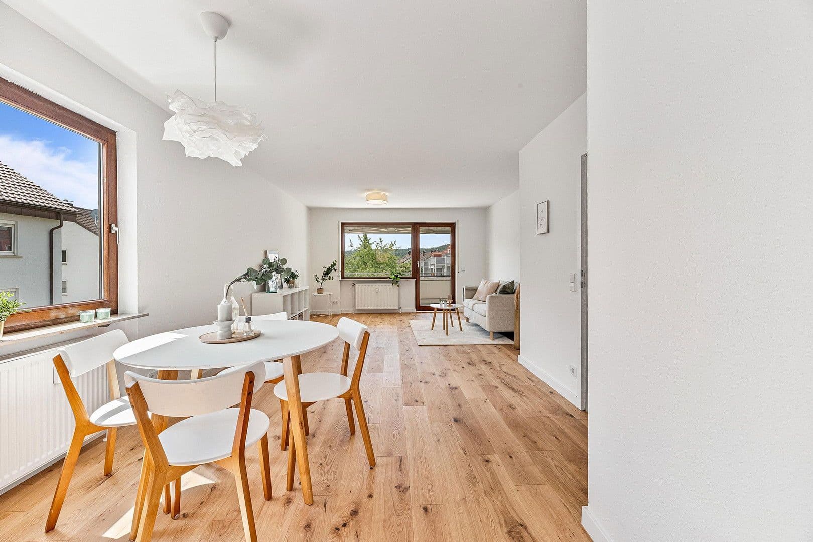 Prodej bytu 3+1 75 m², Leonberg, Bádensko-Württembersko Prodej bytu 3+1 75 m², Leonberg, Bádensko-Württembersko