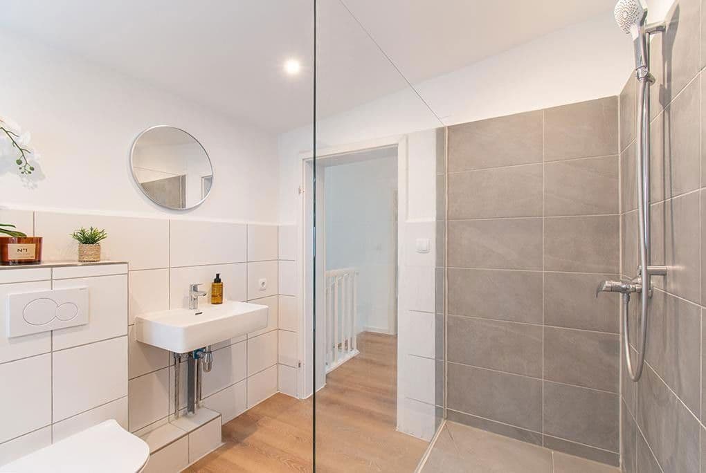 Prodej domu 147 m², pozemek 408 m², Hamburg, Hamburg Prodej domu 147 m², pozemek 408 m², Hamburg, Hamburg