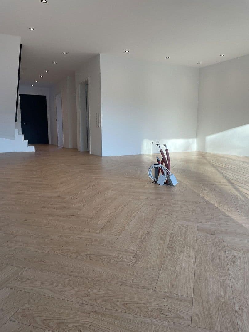 Prodej domu 160 m², pozemek 430 m², Bussardstraße 15a, Minden, Severní Porýní-Vestfálsko Prodej domu 160 m², pozemek 430 m², Bussardstraße 15a, Minden, Severní Porýní-Vestfálsko