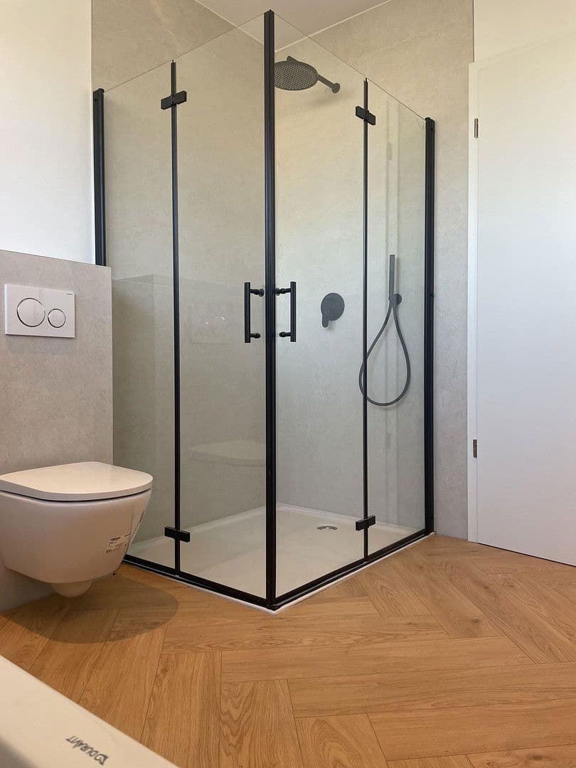 Prodej domu 160 m², pozemek 430 m², Bussardstraße 15a, Minden, Severní Porýní-Vestfálsko Prodej domu 160 m², pozemek 430 m², Bussardstraße 15a, Minden, Severní Porýní-Vestfálsko