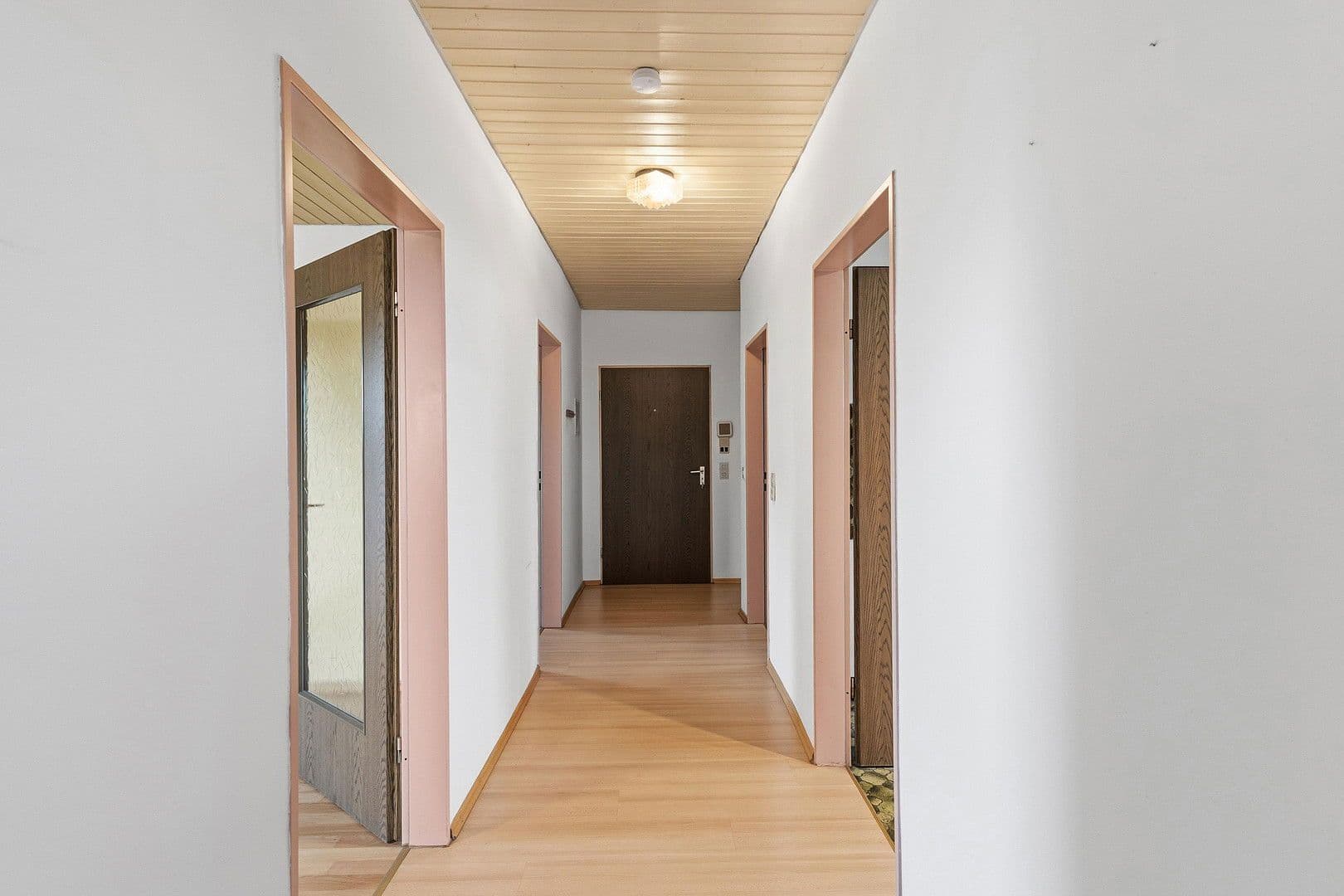 Prodej bytu 3+1 90 m², Neutraubling, Bavorsko Prodej bytu 3+1 90 m², Neutraubling, Bavorsko