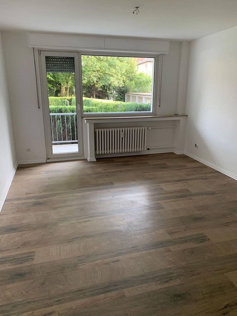 Pronájem bytu 2+kk 61 m², Schlangenwallstraße 5, Gelsenkirchen, Severní Porýní-Vestfálsko Pronájem bytu 2+kk 61 m², Schlangenwallstraße 5, Gelsenkirchen, Severní Porýní-Vestfálsko