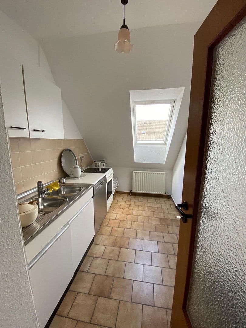 Pronájem bytu 3+1 68 m², Stöckenweg 5A, Rosdorf, Dolní Sasko Pronájem bytu 3+1 68 m², Stöckenweg 5A, Rosdorf, Dolní Sasko