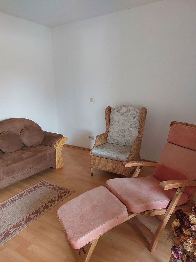 Pronájem bytu 3+1 68 m², Stöckenweg 5A, Rosdorf, Dolní Sasko Pronájem bytu 3+1 68 m², Stöckenweg 5A, Rosdorf, Dolní Sasko