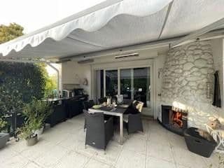 Prodej domu 135 m², pozemek 967 m², Bönningstedt, Šlesvicko-Holštýnsko Prodej domu 135 m², pozemek 967 m², Bönningstedt, Šlesvicko-Holštýnsko