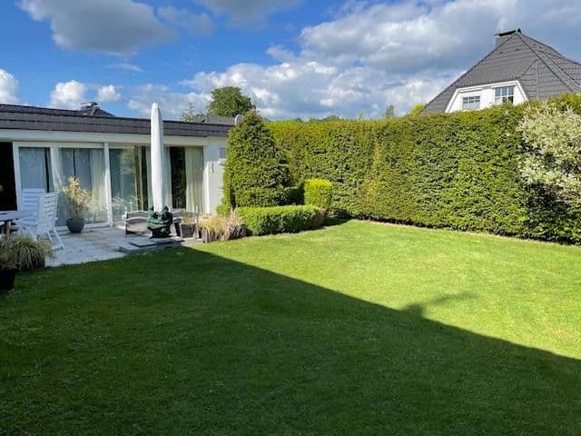 Prodej domu 135 m², pozemek 967 m², Bönningstedt, Šlesvicko-Holštýnsko Prodej domu 135 m², pozemek 967 m², Bönningstedt, Šlesvicko-Holštýnsko