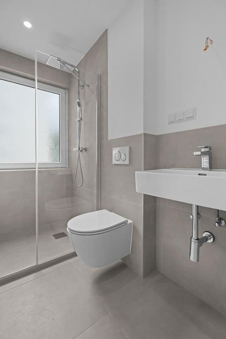 Pronájem bytu 3+1 71 m², Muschelweg 5, Hannover, Dolní Sasko Pronájem bytu 3+1 71 m², Muschelweg 5, Hannover, Dolní Sasko