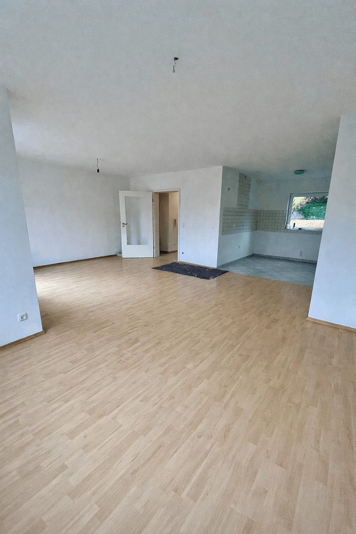 Pronájem domu 146 m², pozemek 209 m², Niedernhausen, Hessen Pronájem domu 146 m², pozemek 209 m², Niedernhausen, Hessen