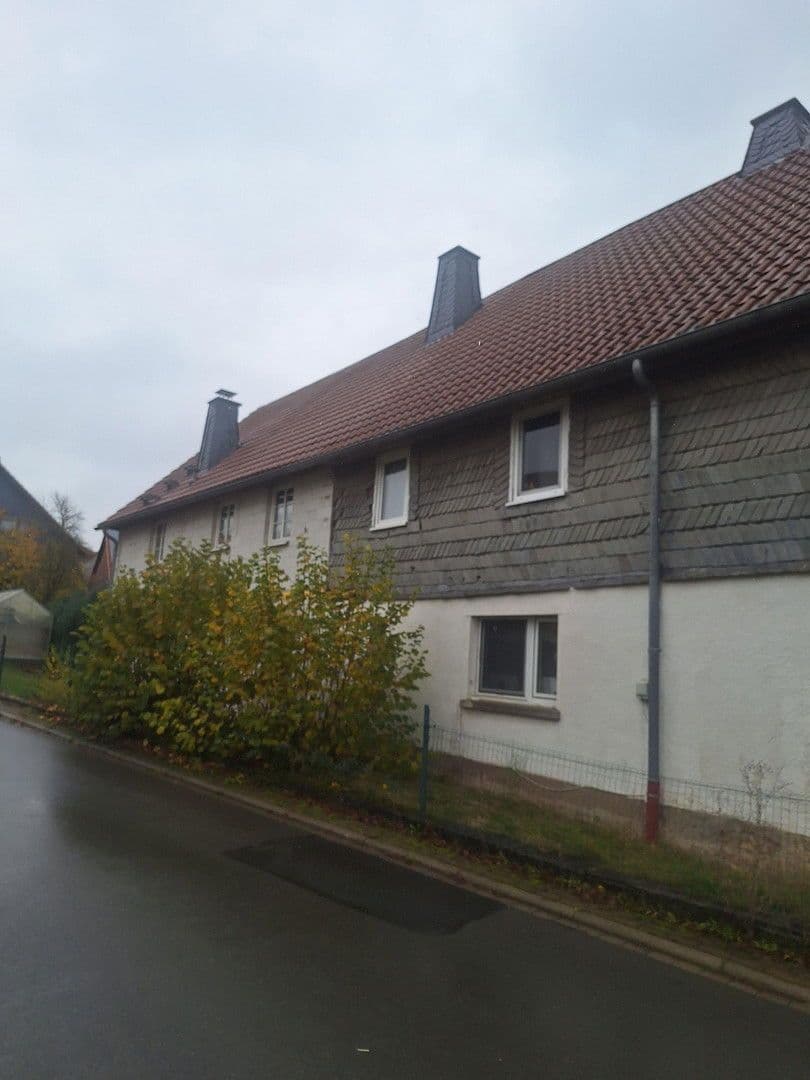 Prodej domu 304 m², pozemek 1.376 m², Lichtenfels, Hessen Prodej domu 304 m², pozemek 1.376 m², Lichtenfels, Hessen
