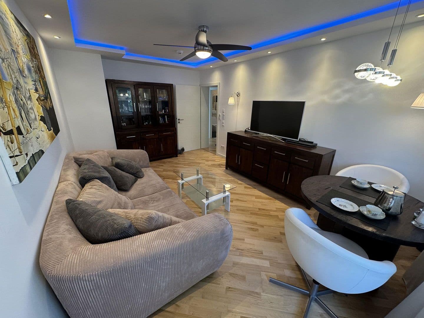 Prodej bytu 3+1 58 m², Neue Jakobstr. 23, Berlin, Berlín Prodej bytu 3+1 58 m², Neue Jakobstr. 23, Berlin, Berlín