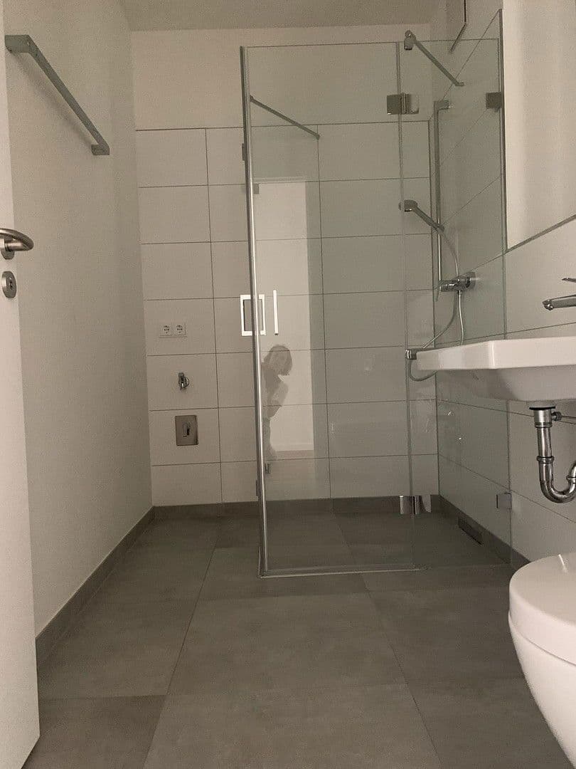 Pronájem bytu 2+1 67 m², Graswanger Str. 17, München, Bavorsko Pronájem bytu 2+1 67 m², Graswanger Str. 17, München, Bavorsko