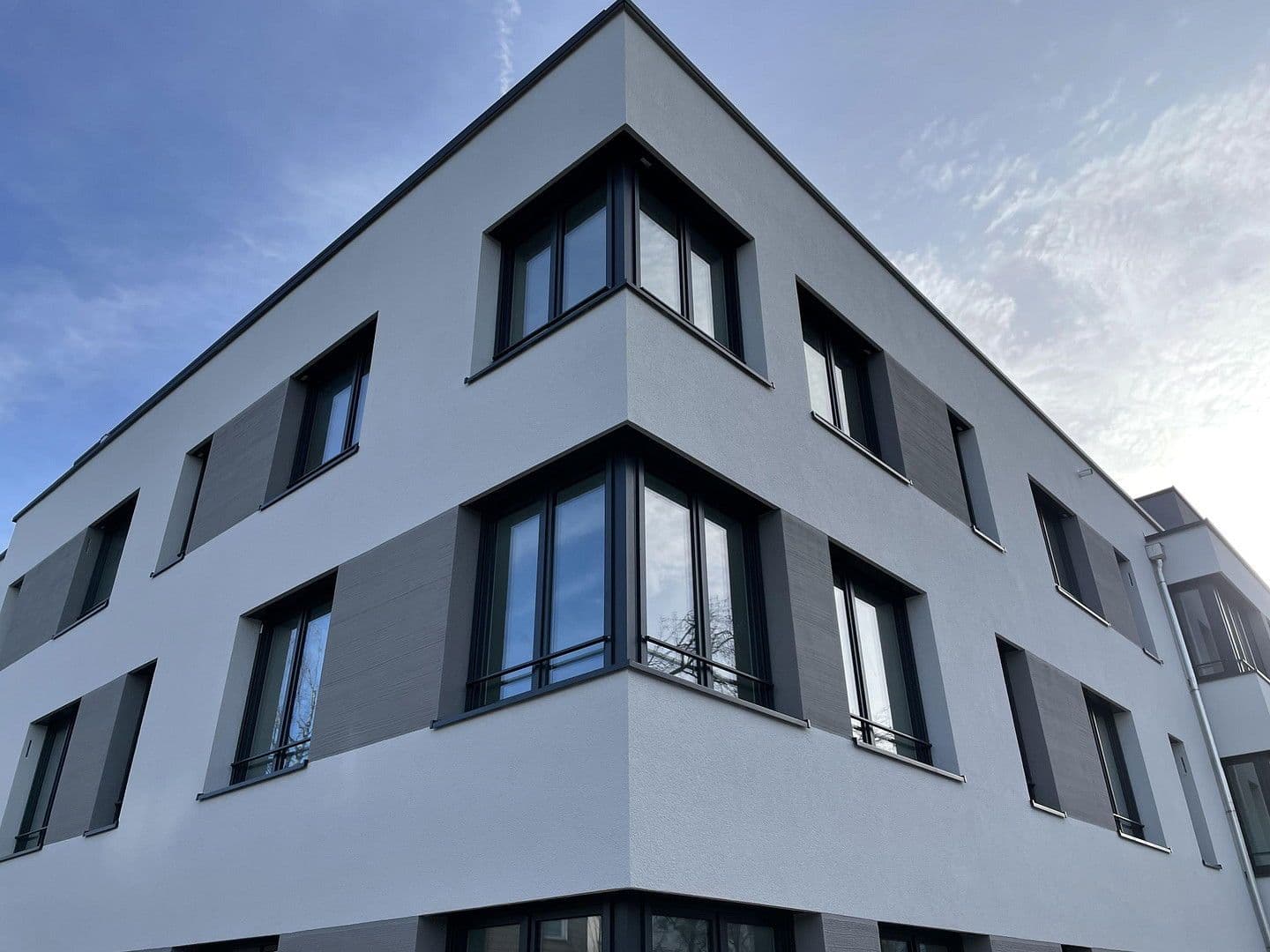 Pronájem bytu 2+1 67 m², Graswanger Str. 17, München, Bavorsko Pronájem bytu 2+1 67 m², Graswanger Str. 17, München, Bavorsko