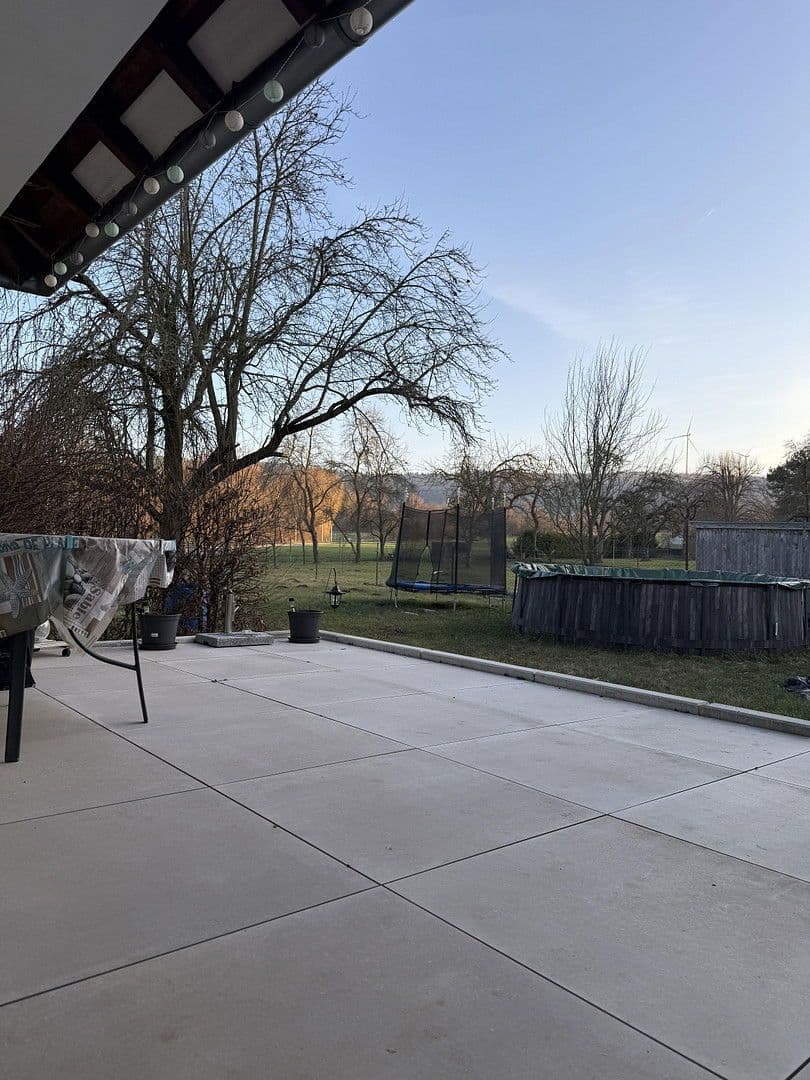 Pronájem domu 130 m², pozemek 813 m², Steinbergstr. 1, Heringen (Werra), Hessen Pronájem domu 130 m², pozemek 813 m², Steinbergstr. 1, Heringen (Werra), Hessen