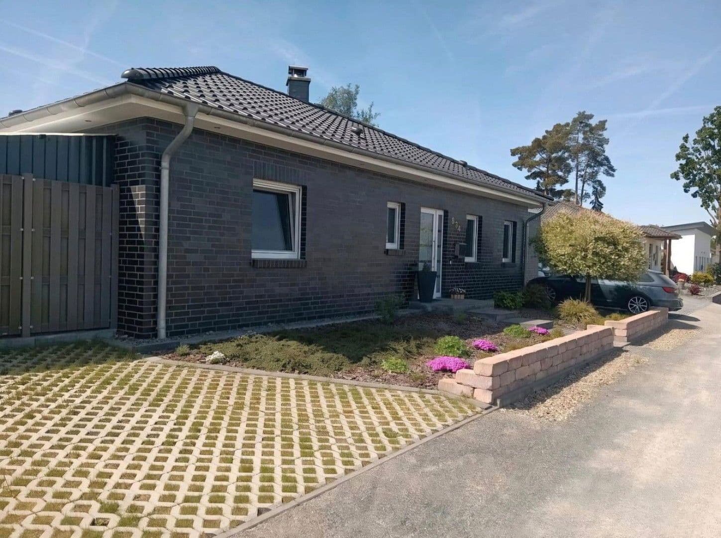 Prodej domu 115 m², pozemek 607 m², Maronengasse 834, Sassenburg, Dolní Sasko Prodej domu 115 m², pozemek 607 m², Maronengasse 834, Sassenburg, Dolní Sasko