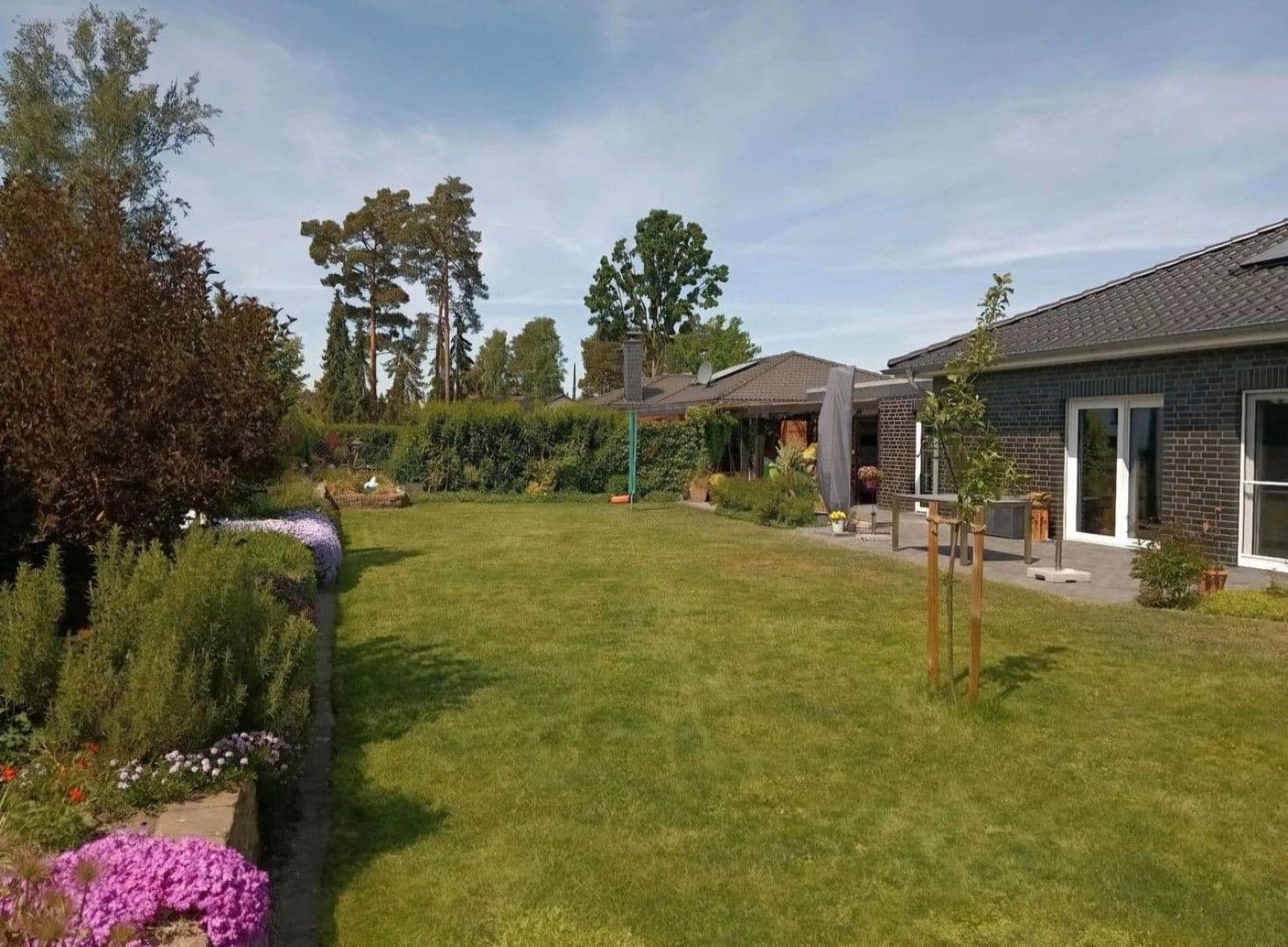 Prodej domu 115 m², pozemek 607 m², Maronengasse 834, Sassenburg, Dolní Sasko Prodej domu 115 m², pozemek 607 m², Maronengasse 834, Sassenburg, Dolní Sasko