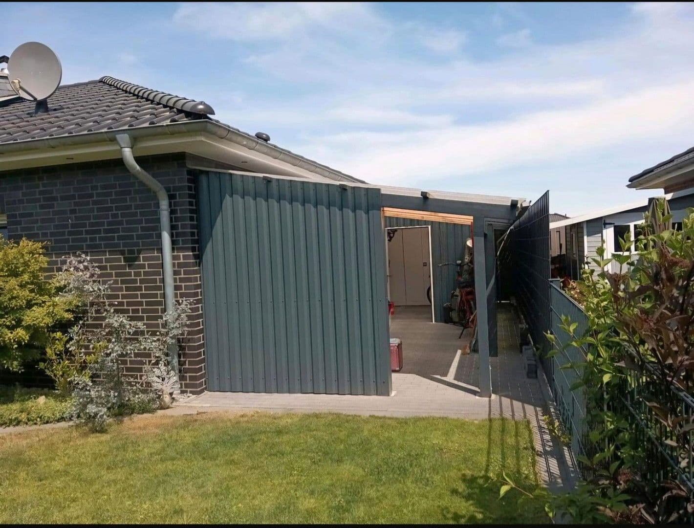 Prodej domu 115 m², pozemek 607 m², Maronengasse 834, Sassenburg, Dolní Sasko Prodej domu 115 m², pozemek 607 m², Maronengasse 834, Sassenburg, Dolní Sasko