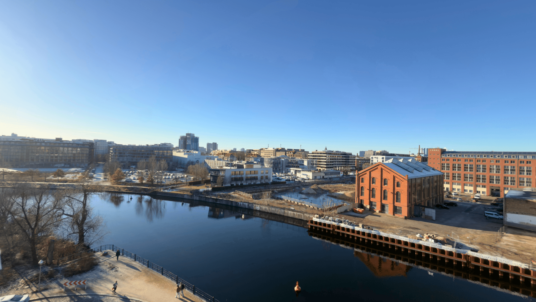 Prodej bytu 3+1 80 m², Berlin, Berlín Prodej bytu 3+1 80 m², Berlin, Berlín